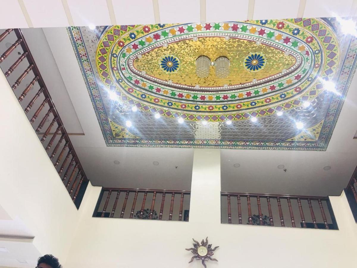 Hotel Kala Mandir Palace ไบคาเนอร์ ภายนอก รูปภาพ